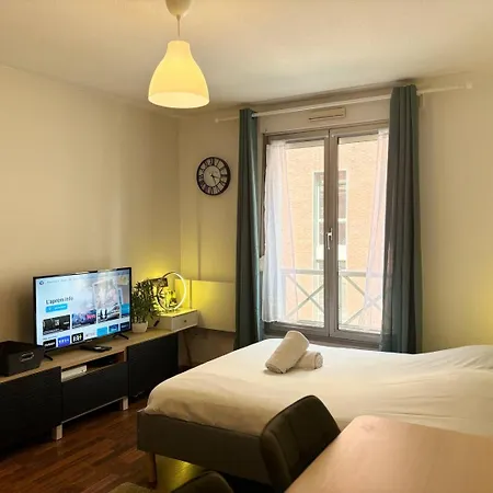 En Hyper-centre De Апартаменты *